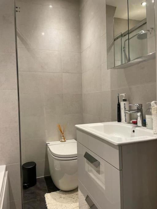 Superb 1-bedroom Flat In The Heart Of Notting Hill Apartamento *